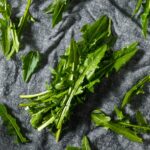 Raw Green Organic Dandelion Greens